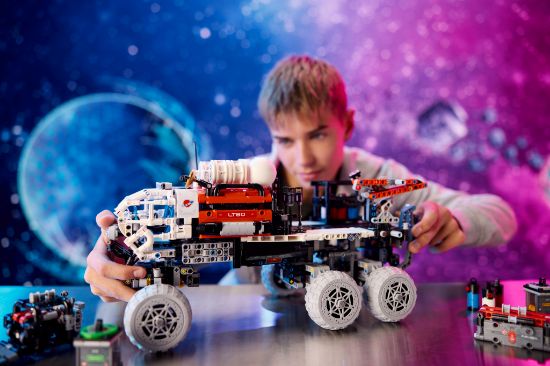 Picture of LEGO Technic 42180 Mars Crew Exploration Rover