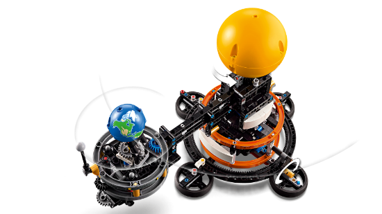 Picture of LEGO Technic 42179 Planet Earth and Moon in Orbit