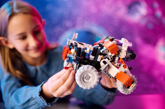 Picture of LEGO Technic 42178 Surface Space Loader LT78