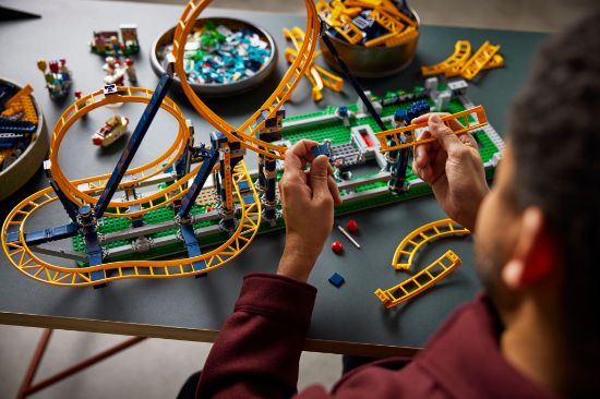 Picture of LEGO Icons 10303 Loop Coaster