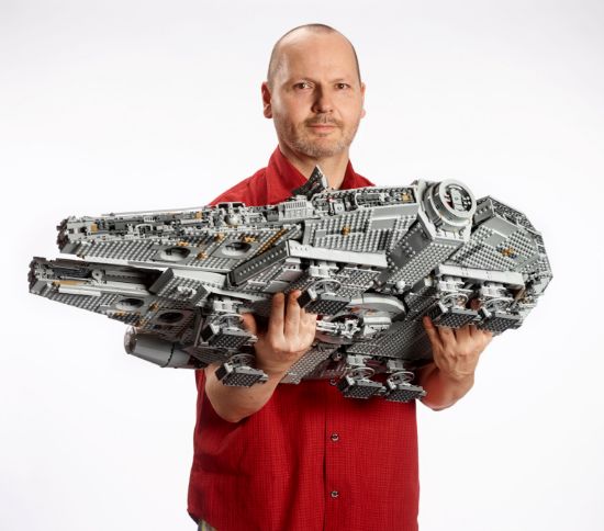 Picture of LEGO Star Wars 75192 MILLENNIUM FALCON