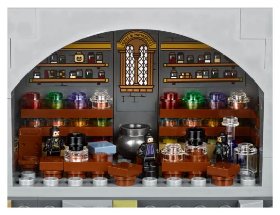 Picture of LEGO Harry Potter 71043 Hogwarts Castle
