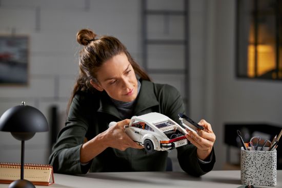 Picture of LEGO Icons 10295 Porsche 911