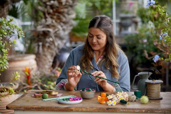 playing LEGO Icons 10280 Flower Bouquet