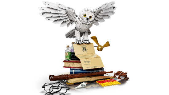 Picture of LEGO Harry Potter 76391 Hogwarts Icons - Collectors' Edition