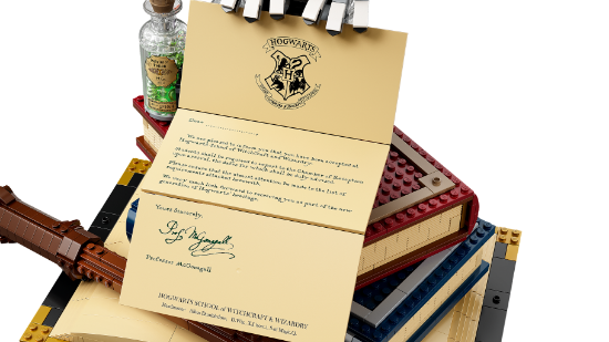 Picture of LEGO Harry Potter 76391 Hogwarts Icons - Collectors' Edition