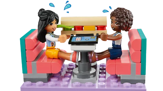 Picture of LEGO Friends 41728 Heartlake Downtown Diner