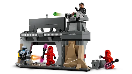 Picture of LEGO Star Wars 75386 Paz Vizsla and Moff Gideon Battle