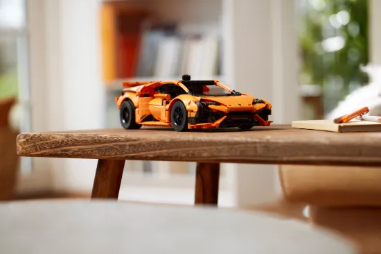 Picture of LEGO Technic 42196 Lamborghini Huracán Tecnica Orange