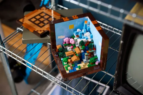 Picture of LEGO Minecraft 21265 The Crafting Table