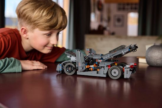 Picture of LEGO Technic 42173  Koenigsegg Jesko