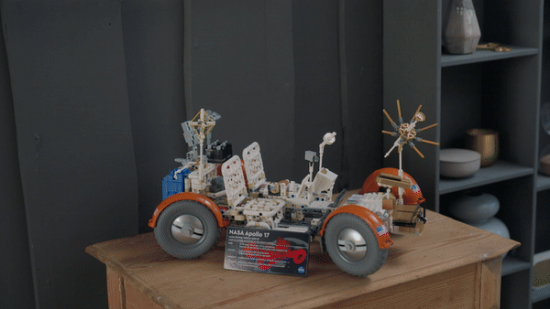 Picture of LEGO Technic 42182 NASA Apollo Lunar Roving Veh.. V29