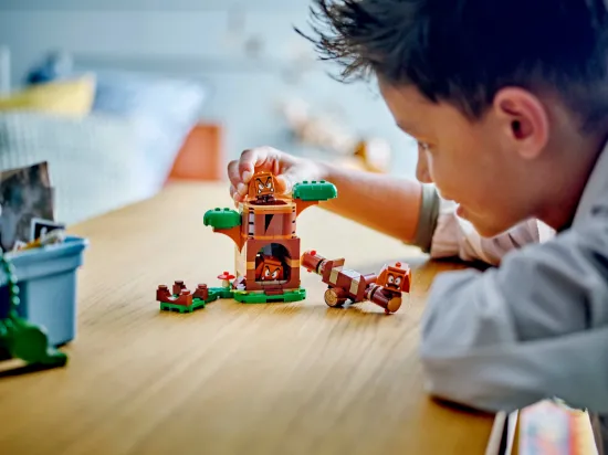 Picture of LEGO Super Mario 71433 Goombas' Playground V29