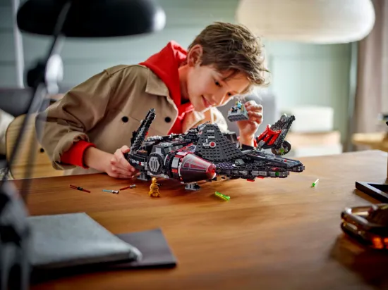 Picture of  LEGO Star Wars 75389 The Dark Falcon