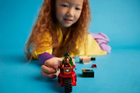 Picture of LEGO Super Heroes Marvel 76287 Iron Man with Bike and The Hulk