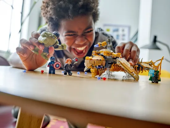 Picture of LEGO Super Heroes Marvel 76290 The Avengers vs. The Leviathan
