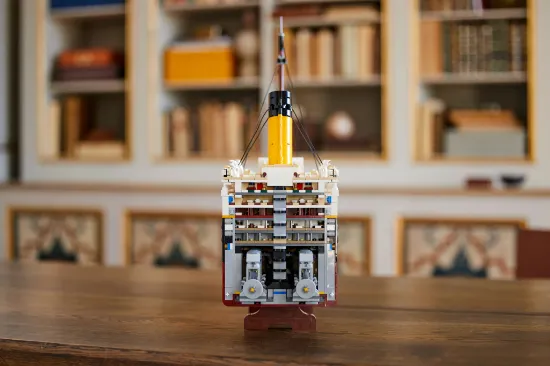 Picture of LEGO Icons 10294 Titanic 