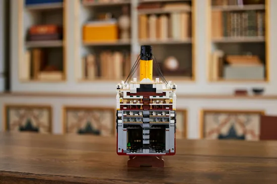Picture of LEGO Icons 10294 Titanic 