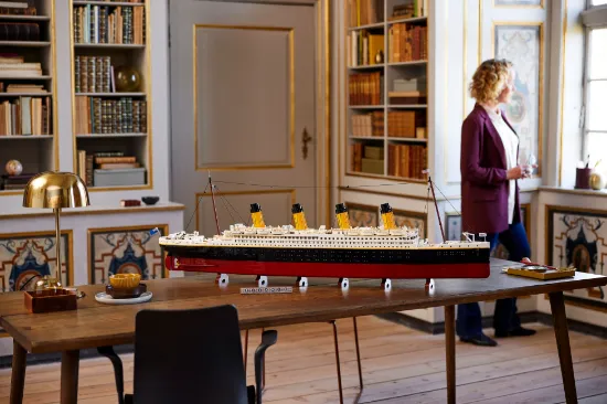 Picture of LEGO Icons 10294 Titanic 