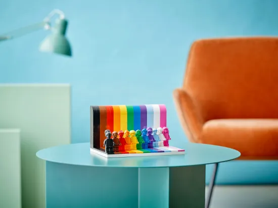 Picture of LEGO 40516 MINIFIGURE RAINBOW