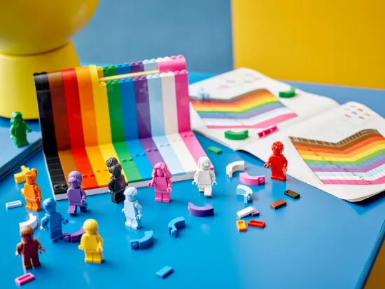 Picture of LEGO 40516 MINIFIGURE RAINBOW