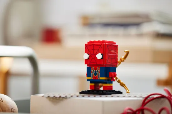 Picture of LEGO 40670 Iron Spider-Man V29