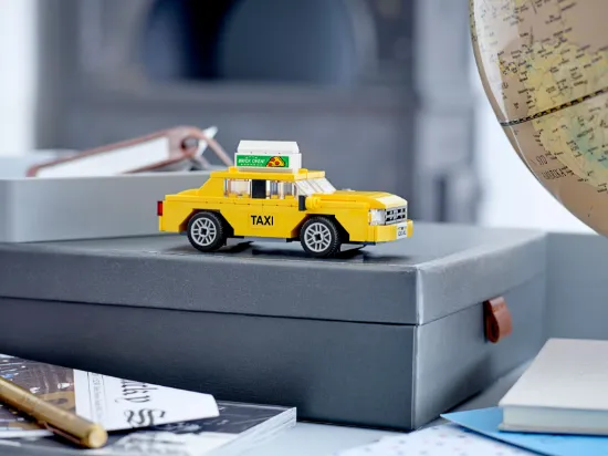 Picture of LEGO 40468 YELLOW TAXI V29