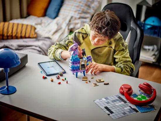 Picture of LEGO Fortnite 77071 Supply Llama