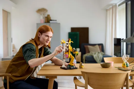 Picture of LEGO Fortnite 77072 Peely Bone
