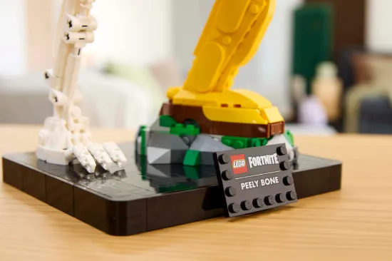 Picture of LEGO Fortnite 77072 Peely Bone