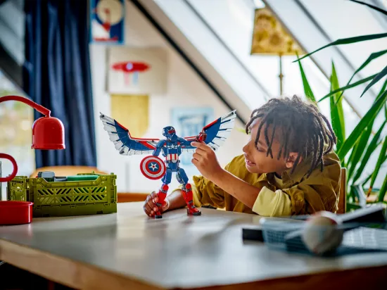 Picture of LEGO Super Heroes 76296 New Captain America Construction Figure