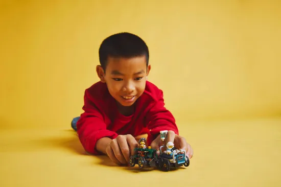 Picture of LEGO City 60459 Aeroplane vs. Hospital Bed Race Car Pack