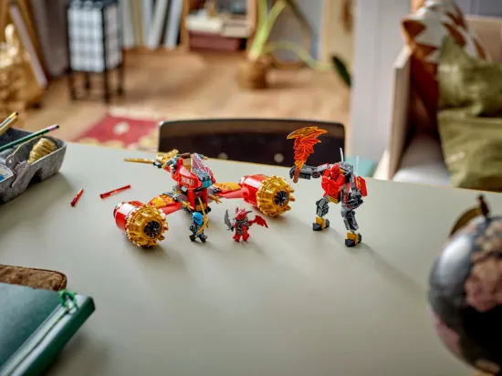 LEGO NINJAGO 71830 Kai Mech Storm Rider 