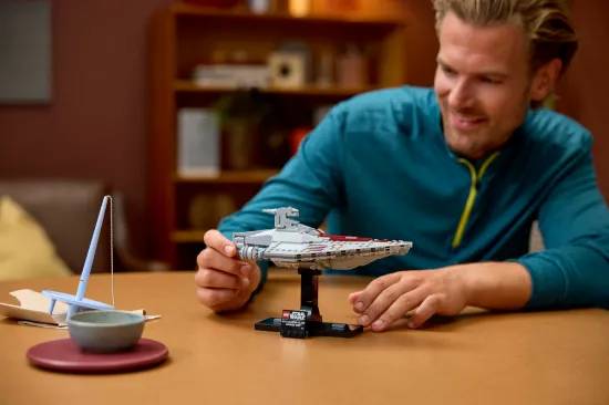 Picture of LEGO Star Wars 75404 Acclamator-Class Assault Ship 