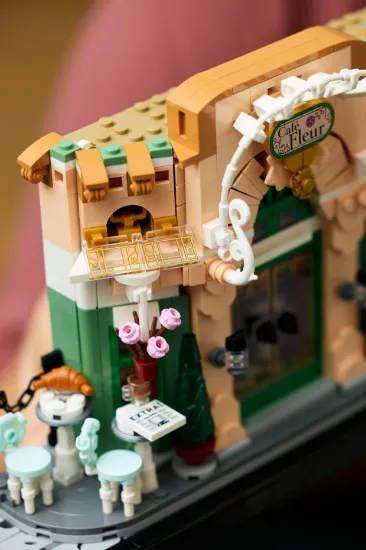 Picture of LEGO Icons 10362 French Café