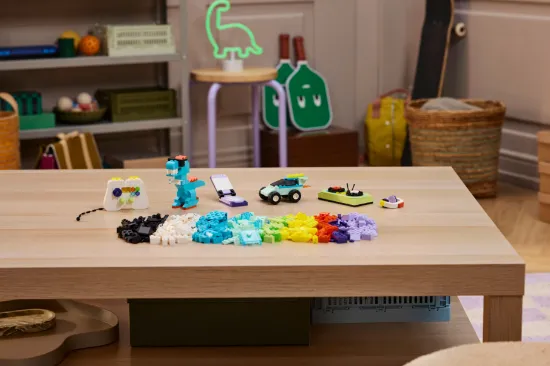Picture of LEGO Classic 11043 Creative Box