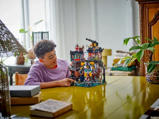 playing LEGO Ninjago 71837 City Workshops