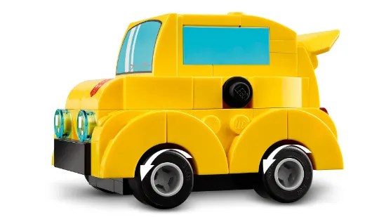 Picture of LEGO BrickHeadz 40804 Transformers Bumblebee Robot & Vehicle