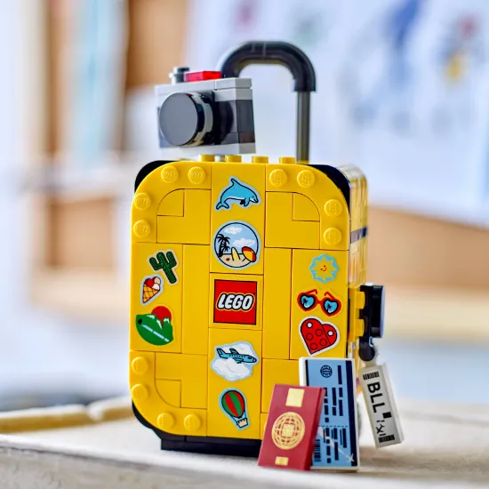 Picture of LEGO 40817 Yellow Travel Suitcase