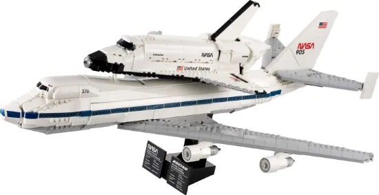 Picture of LEGO Icon 10360 Shuttle Carrier Aircraft