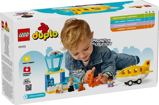 Picture of LEGO DUPLO 10443 Town First Time at the Airport