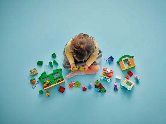 Picture of LEGO DUPLO 10461 Peppa Pig Grandpa Pig’s Garden and Greenhouse