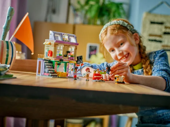 Picture of LEGO Friends 42653 Music Store & Apartment