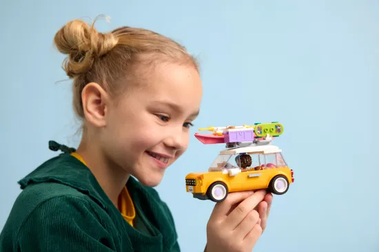 Picture of LEGO Friends 42659 Friendship Road-Trip Travel Car