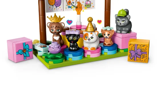 Picture of LEGO Friends 42666 Cat Birthday Party & Tree House
