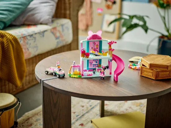 Picture of LEGO Disney 43274Minnie’s Pet Hotel
