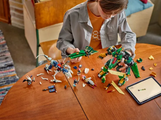 Picture of LEGO NINJAGO 71845 Lloyd’s Jet Mech