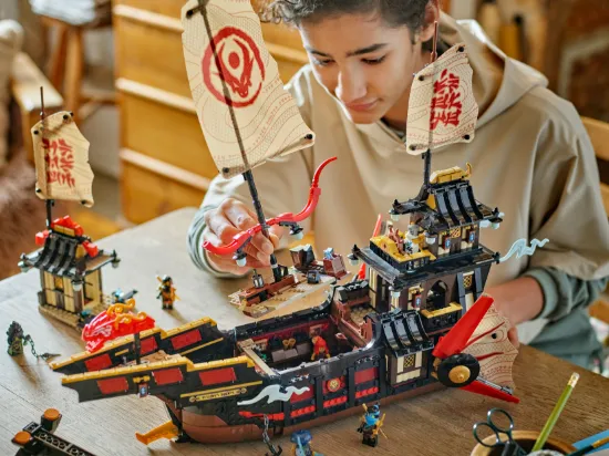 Picture of LEGO NINJAGO 71848 The Temple Bounty