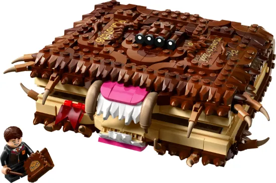 Picture of LEGO Harry Potter 76449 Chomping Monster Book of Monsters