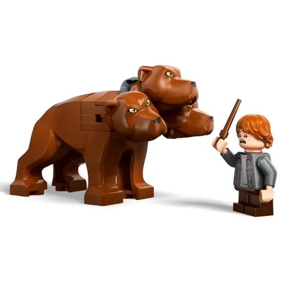 Picture of LEGO Harry Potter 76454 Hogwarts™ Castle: The Main Tower